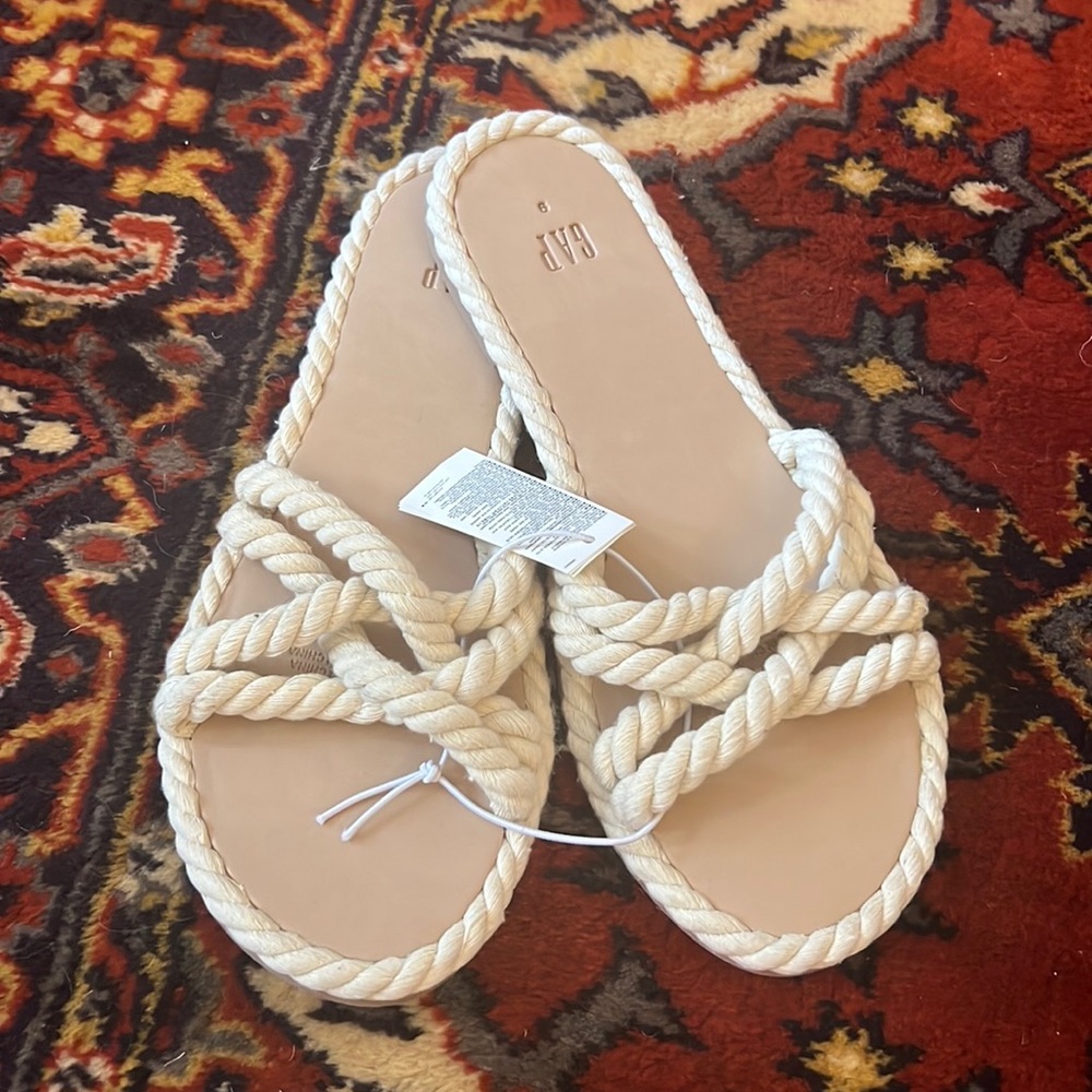 NWT Rope Sandals - Picture 2 of 3